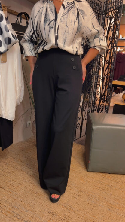 Pantalon fluide noir a boutons Soya Concept