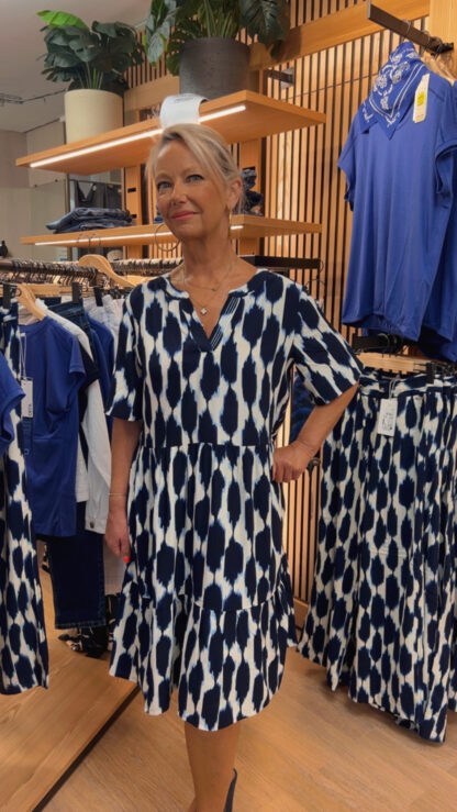 robe à imprimé bleue cecil