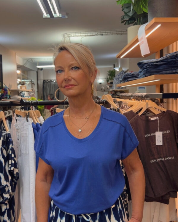 T-shirt bleue unie Cecil