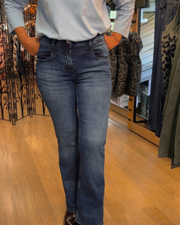 Jean style bootcut cecil