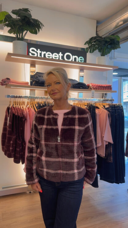 veste en fausse fourrure street one